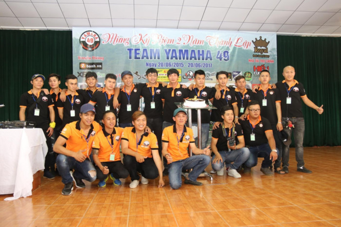 Tập thể member Team Yamaha 49. 